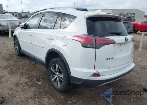 2018 Toyota Rav4 Xle from USA, damaged, VIN JTMWFREV0JJ164636